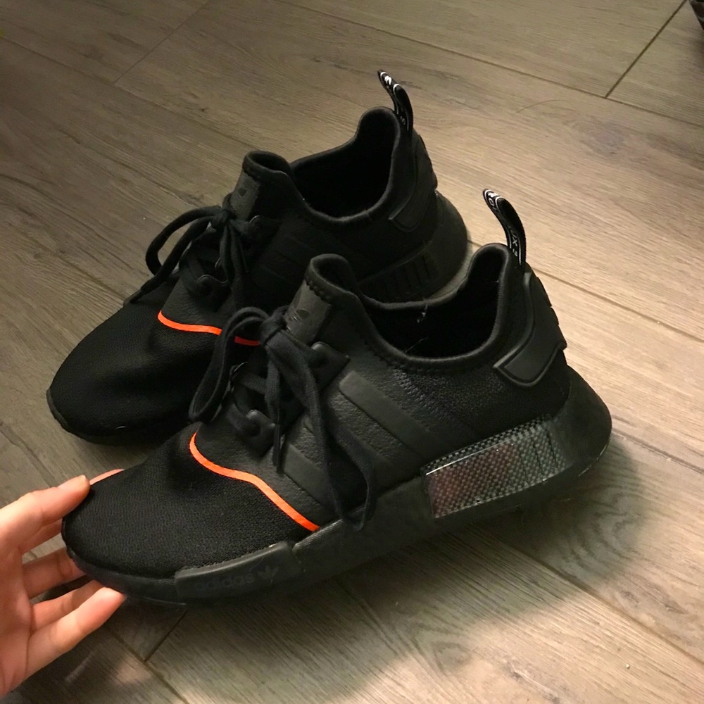 adidas NMD R1